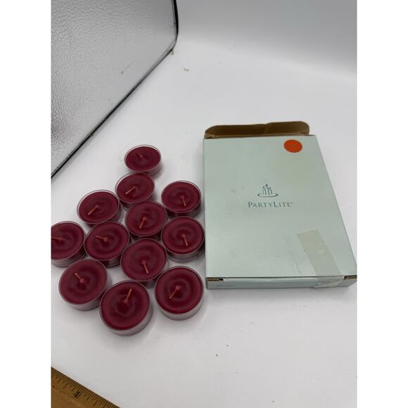 Partylite Cranberry Universal Tealight Candles 12ct V0423 New Open Box - Picture 1 of 2